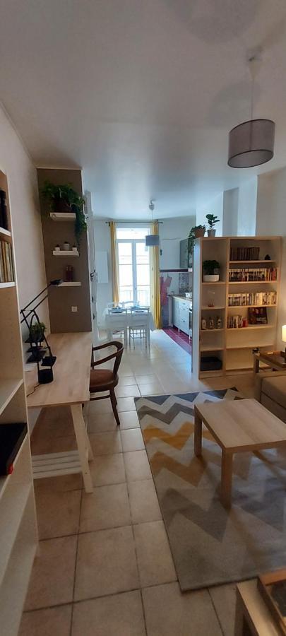 Bel Appartement Centre Ville Сет Екстер'єр фото