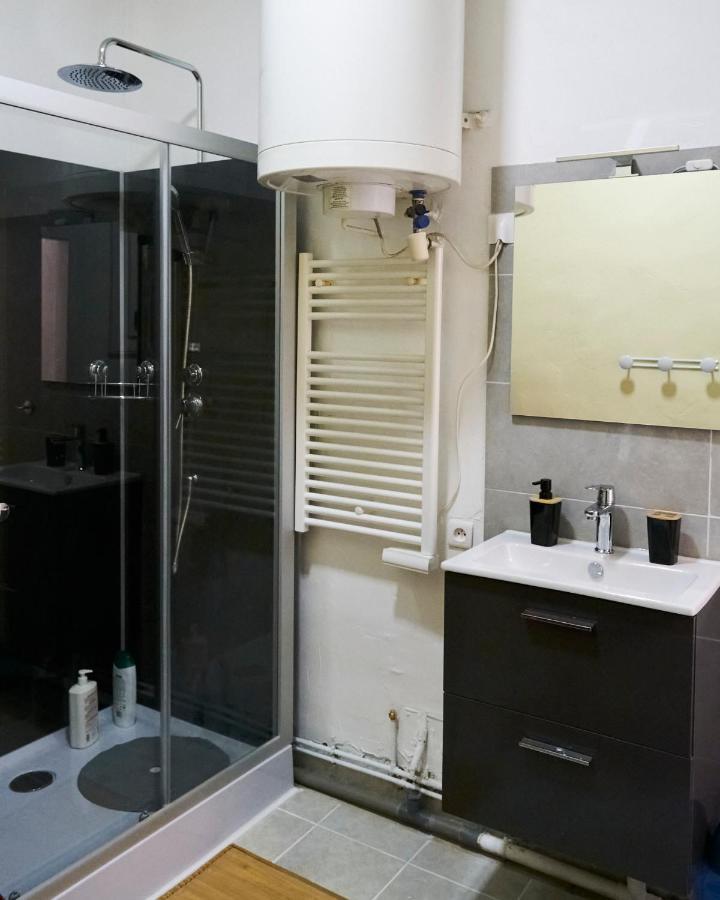Bel Appartement Centre Ville Сет Екстер'єр фото